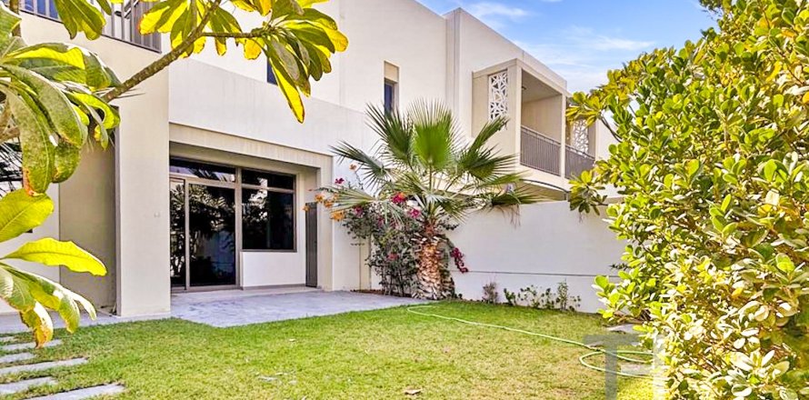 Adosado en Noor Townhouses, Town Square, Dubai, 3 dormitorios, 203 m², № 13621