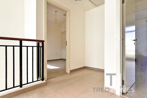 Adosado en Noor Townhouses, Town Square, Dubai, 3 dormitorios, 203 m², № 13621 - foto 15