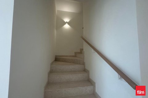 Villa in Dubai 4 bedrooms, 392 sq.m. № 70685 - photo 8