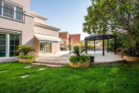 Villa à Arabian Ranches, Dubai, 4 chambres, 743 m², № 22993 - photo 12