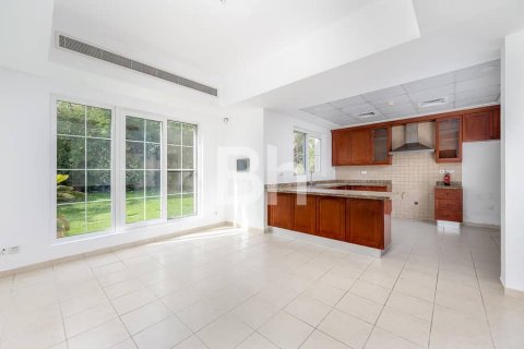 Villa à Arabian Ranches, Dubai, 4 chambres, 743 m², № 22993 - photo 8