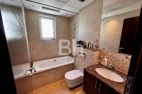 Villa en Jumeirah Park, Dubai, 3 dormitorios, 337 m², № 22995 - foto 15