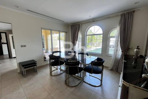 Villa en Jumeirah Park, Dubai, 3 dormitorios, 337 m², № 22995 - foto 6