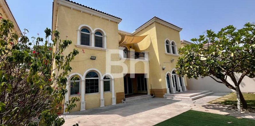Villa en Jumeirah Park, Dubai, 3 dormitorios, 337 m², № 22995