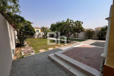 Villa en Jumeirah Park, Dubai, 3 dormitorios, 337 m², № 22995 - foto 29