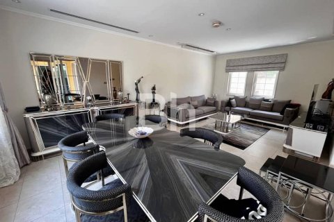 Villa en Jumeirah Park, Dubai, 3 dormitorios, 337 m², № 22995 - foto 4