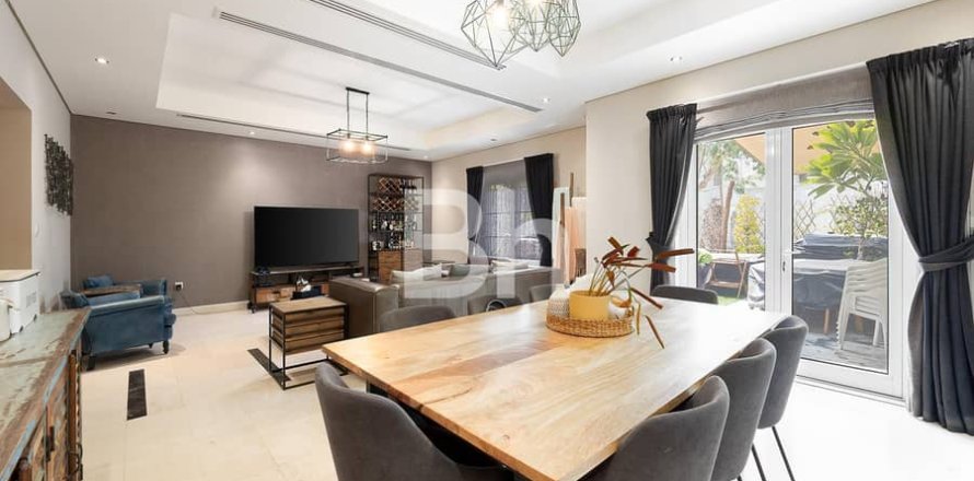 Townhouse in Al Furjan, Dubai 3 bedrooms, 301 sq.m. № 22996