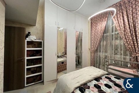 Apartment in Azizi Star, Al Furjan, Dubai 2 bedrooms, 86 sq.m. № 74766 - photo 9