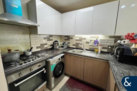 Apartment in Azizi Star, Al Furjan, Dubai 2 bedrooms, 86 sq.m. № 74766 - photo 4