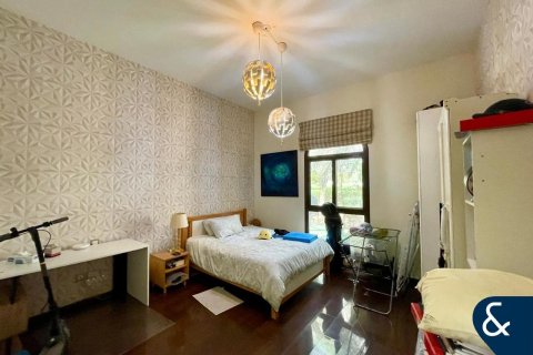 Villa en Al Salam, Mudon, Dubai, 4 dormitorios, 354 m², № 74772 - foto 14