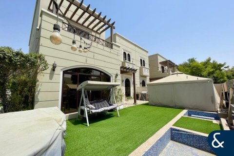Villa en Al Salam, Mudon, Dubai, 4 dormitorios, 354 m², № 74772 - foto 3