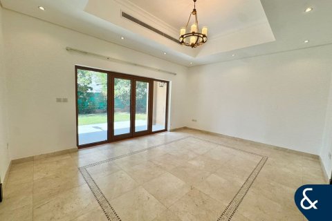 Villa à North Village, Al Furjan, Dubai, 3 chambres, 357 m², № 74771 - photo 7