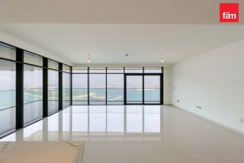 Apartamento en Dubai Harbour, Dubai, 3 dormitorios, 197.9 m², № 42970 - foto 3