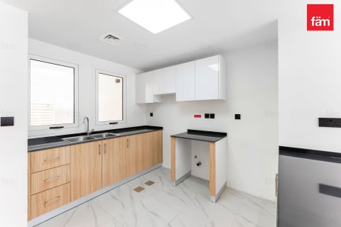 Adosado en Dubai, 2 dormitorios, 96.2 m², № 42981 - foto 8