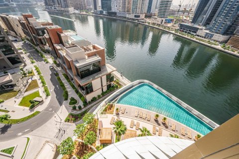 Apartment in Business Bay, Dubai 2 bedrooms, 187.66 sq.m. № 130161 - photo 20