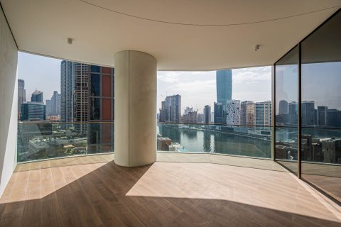 Apartment in Business Bay, Dubai 2 bedrooms, 187.66 sq.m. № 130161 - photo 19