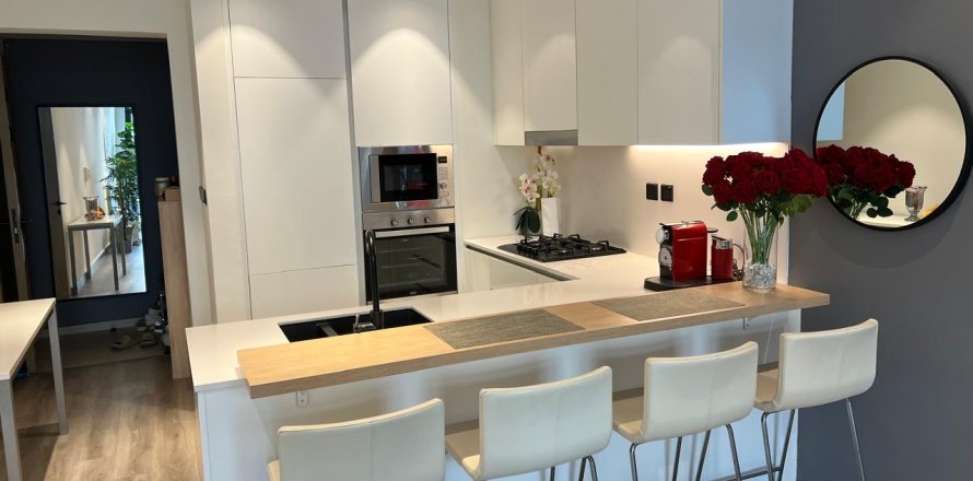 Apartamento en BEVERLY RESIDENCE en Jumeirah Village Circle, Dubai, 1 dormitorio, 71 m², № 97334