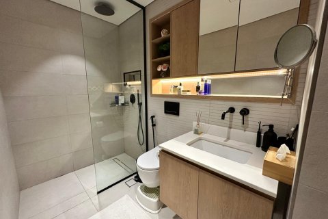 Apartamento en BEVERLY RESIDENCE en Jumeirah Village Circle, Dubai, 1 dormitorio, 71 m², № 97334 - foto 12