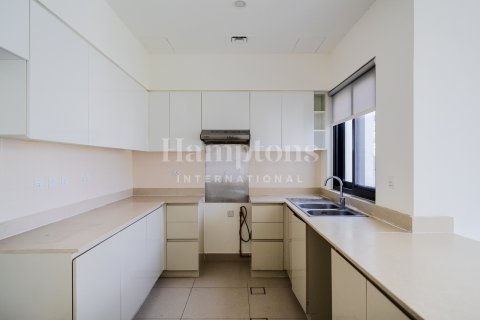 Villa en Maple 3, Dubai Hills Estate, Dubai, 4 dormitorios, 288.83542700 m², № 142302 - foto 14