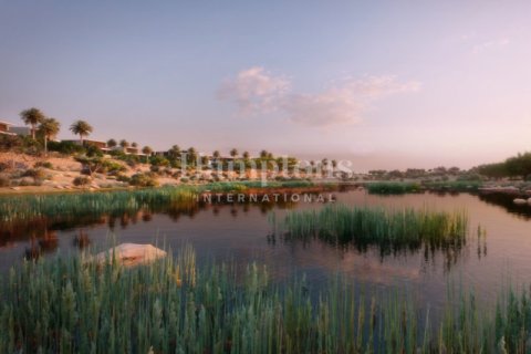 فيلا في دبي 4 غرف نوم, 374.39909000 م² رقم 12827 - صورة 9