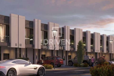 Villa in Dubai 4 bedrooms, 88.07 sq.m. № 135804 - photo 5
