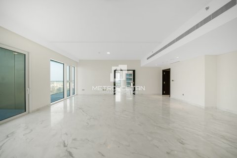 Penthouse in EMAAR Beachfront, Dubai Harbour, Dubai 3 bedrooms, 572 sq.m. № 3637 - photo 22