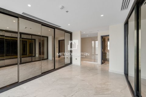 Penthouse in EMAAR Beachfront, Dubai Harbour, Dubai 3 bedrooms, 572 sq.m. № 3637 - photo 2