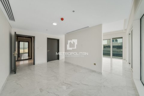 Penthouse in EMAAR Beachfront, Dubai Harbour, Dubai 3 bedrooms, 572 sq.m. № 3637 - photo 29