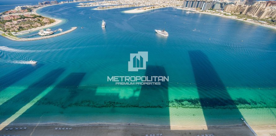 Penthouse in EMAAR Beachfront, Dubai Harbour, Dubai 3 bedrooms, 572 sq.m. № 3637