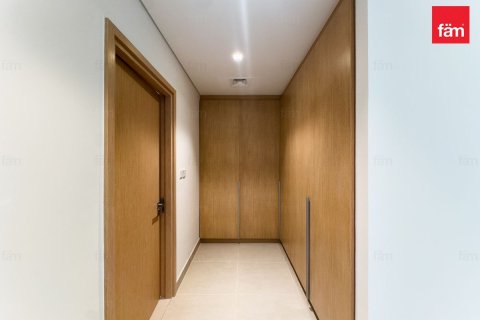 Apartment in Mina Rashid, Dubai 2 bedrooms, 112.9 sq.m. № 41428 - photo 12
