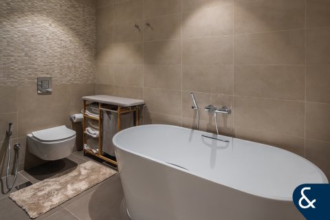 Снять в аренду квартиру в Дубай Марине, Дубай: 1 спальня, 88м², № 98700 - фото 16