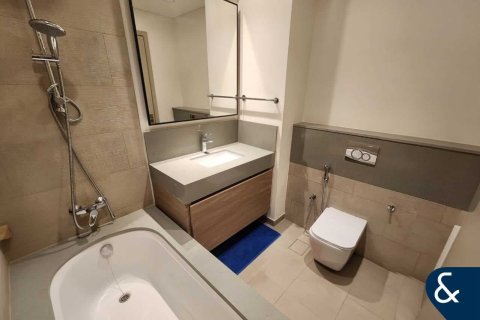 Villa in The Valley, Dubai 3 bedrooms, 174 sq.m. № 98710 - photo 13