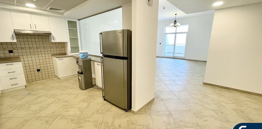 Apartment in Motor City, Dubai 3 bedrooms, 231 sq.m. № 98711