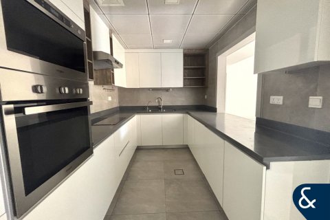 Apartment in Jumeirah Beach Residence, Dubai 3 bedrooms, 169 sq.m. № 98709