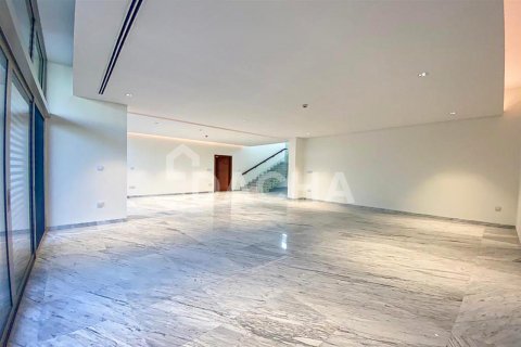 Villa en Dubai, 4 dormitorios, 578.8 m², № 7046 - foto 8