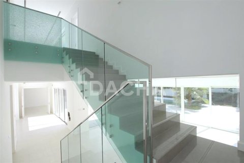 Villa en The Nest, Al Barari, Dubai, 4 dormitorios, 693.2 m², № 7051 - foto 9