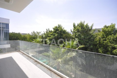 Villa en The Nest, Al Barari, Dubai, 4 dormitorios, 693.2 m², № 7051 - foto 25