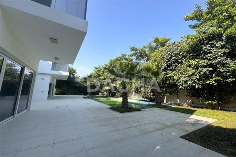 Villa en The Nest, Al Barari, Dubai, 4 dormitorios, 693.2 m², № 7051 - foto 6