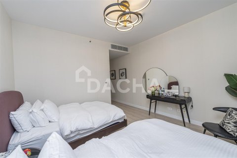 Apartamento en Dubai, 3 dormitorios, 233.8 m², № 7045 - foto 21