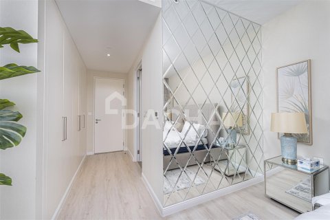 Apartamento en Dubai, 3 dormitorios, 233.8 m², № 7045 - foto 24