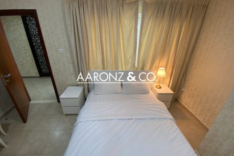 Apartamento en Jumeirah Lake Towers, Dubai, 2 dormitorios, 89 m², № 85380 - foto 9