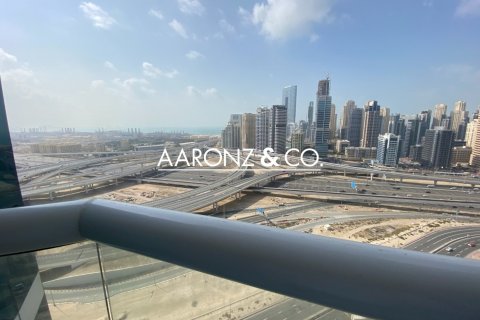 Apartamento en Jumeirah Lake Towers, Dubai, 2 dormitorios, 89 m², № 85380 - foto 18