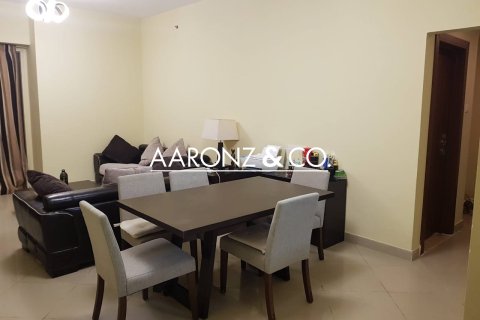 Apartamento en Jumeirah Lake Towers, Dubai, 2 dormitorios, 123 m², № 85381 - foto 4
