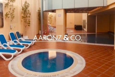Apartamento en Jumeirah Lake Towers, Dubai, 2 dormitorios, 123 m², № 85381 - foto 16