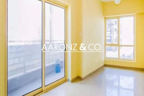 Apartamento en Jumeirah Lake Towers, Dubai, 2 dormitorios, 123 m², № 85381 - foto 8