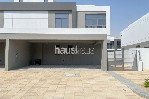 Villa in The Pulse, Dubai South (Dubai World Central), Dubai 5 bedrooms, 390 sq.m. № 45187 - photo 2