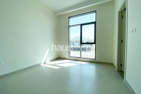 Villa in The Pulse, Dubai South (Dubai World Central), Dubai 5 bedrooms, 390 sq.m. № 45187 - photo 14