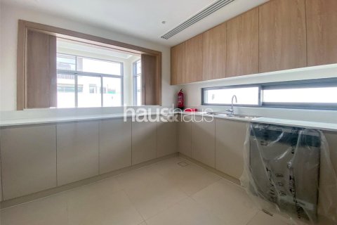 Villa in The Pulse, Dubai South (Dubai World Central), Dubai 5 bedrooms, 390 sq.m. № 45187 - photo 9