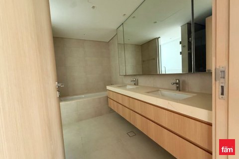 Снять в аренду виллу в Дубае: 4 спальни, 458.5м², № 90248 - фото 4