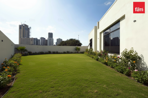 Снять в аренду виллу в Аль-Барше, Дубай: 4 спальни, 1202.6м², № 90322 - фото 5